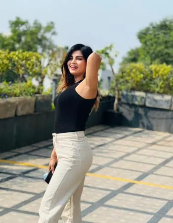 hot call girls in Bandra
